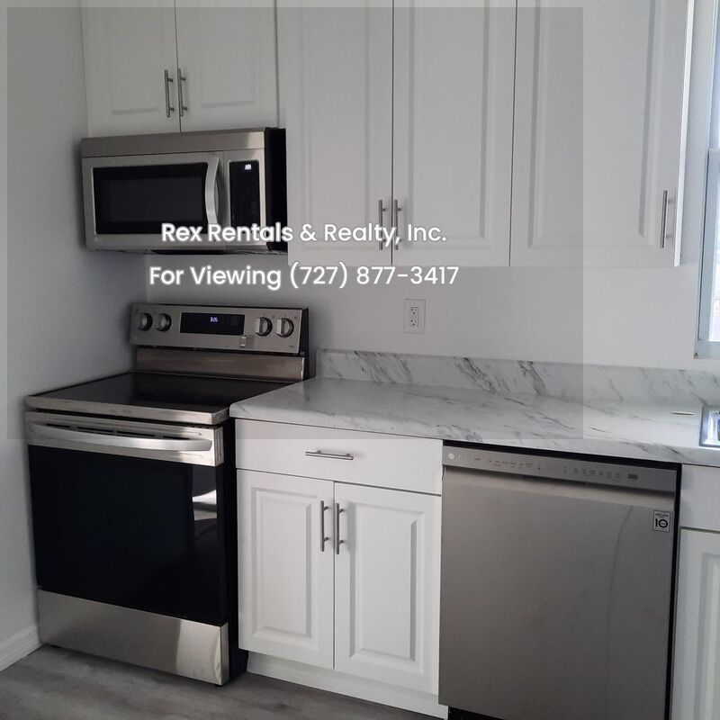 Near Gulfport.  Outstanding Updated 2br 1 ba property image