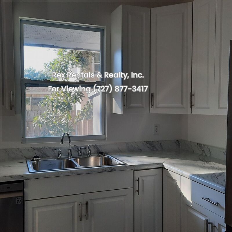 Near Gulfport.  Outstanding Updated 2br 1 ba property image