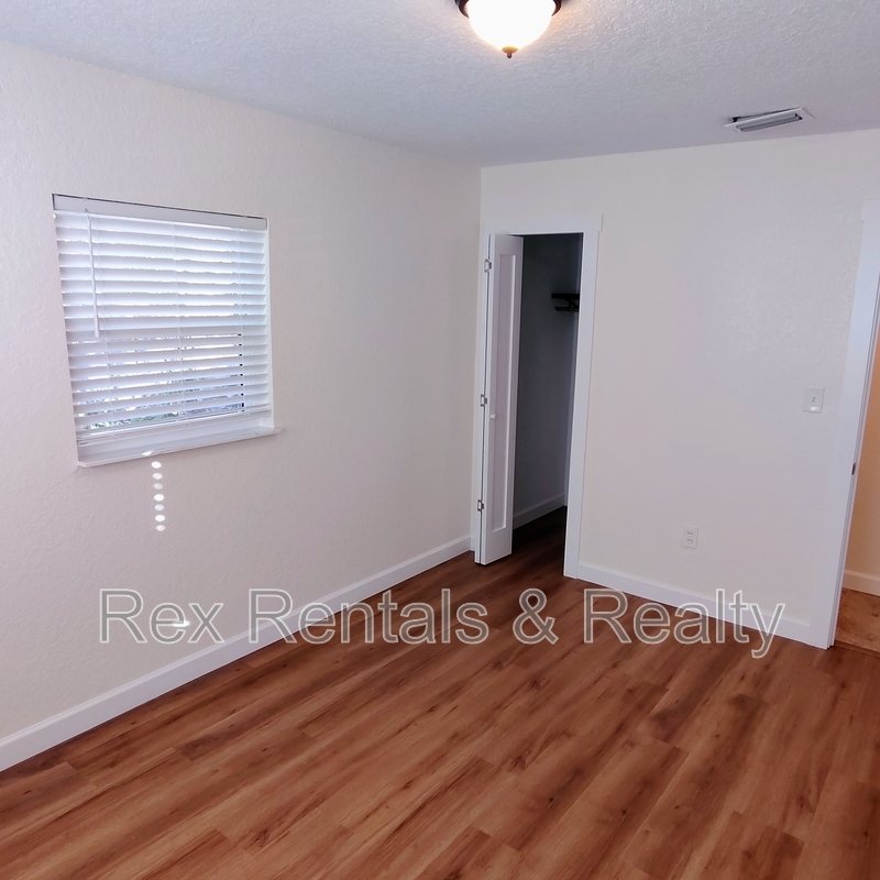 Beautifully Remodeled 2-Bedroom Home with Oversized Garage property image