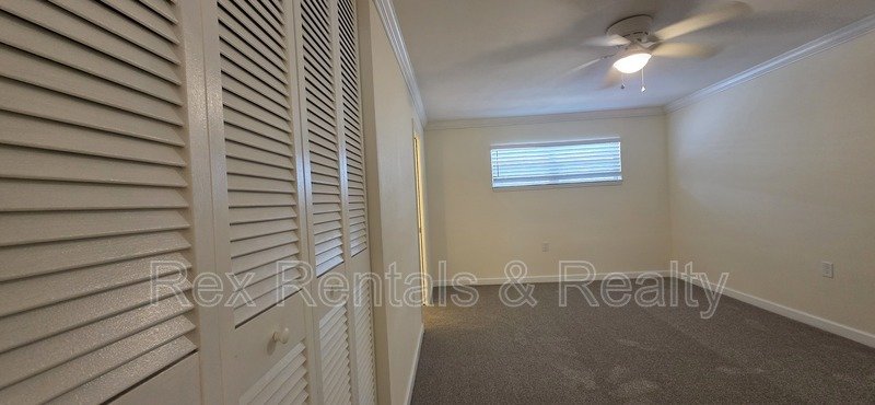 Waterfront 2 bed 2 bath with bonus room in Patrician Point property image